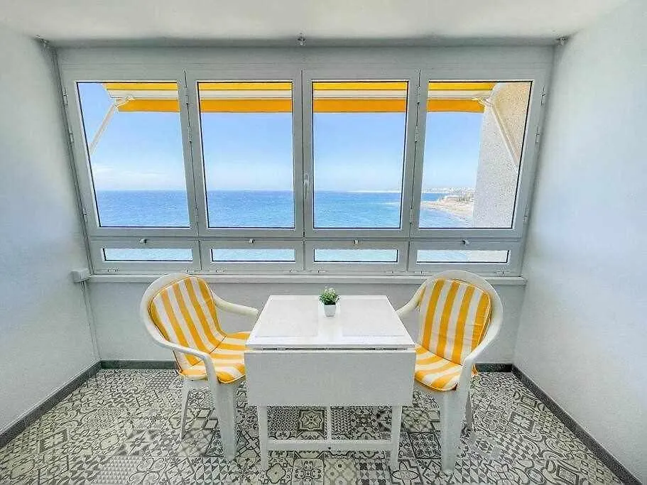 Ocean Front Apartment ماسبالوماس